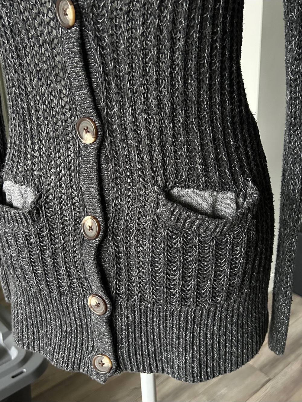 Y2K Grunge “American Eagle” Basic Dark Gray  Knit Button-up Cardigan - Picture 3 of 7